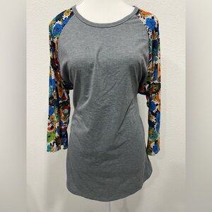 LULAROE Randy Paisley and Roses 3/4 Length Sleeve EUC